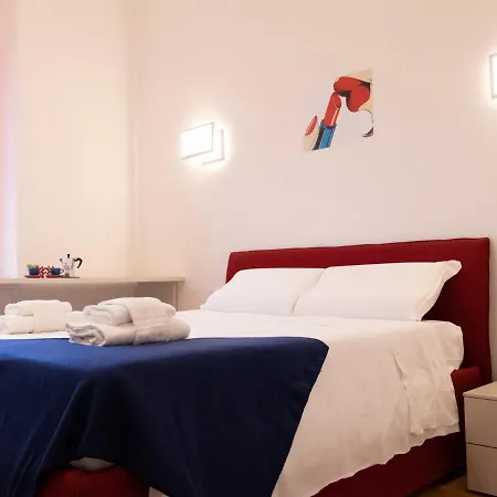 The Rent - One-bedroom Near San Pietro Appartamento